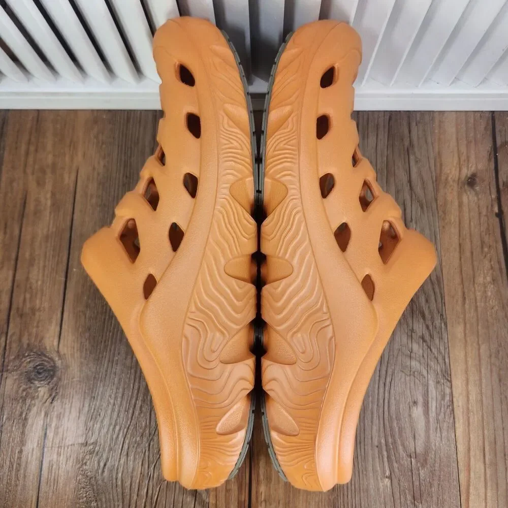 Oboz Footwear used good
